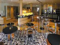 Thorpe Park Hotel and Spa - bars