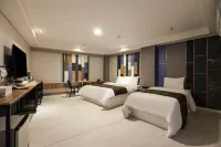 Goyang Hwajeong Plaza - Auberges