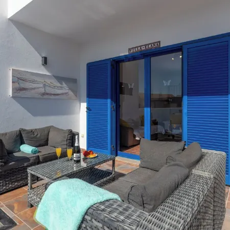 Air-conditioned Villa With Mountain Views, 300m From Coastal Path - Villa Elana