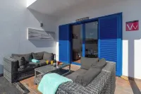 Air-conditioned Villa With Mountain Views, 300m From Coastal Path - Villa Elana - maisons de vacances