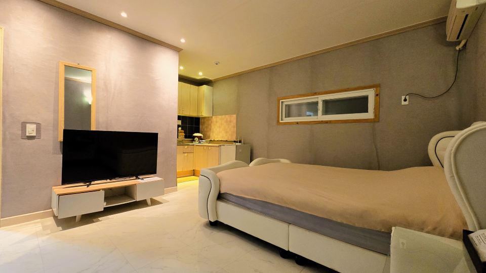 Muju World Hotel
