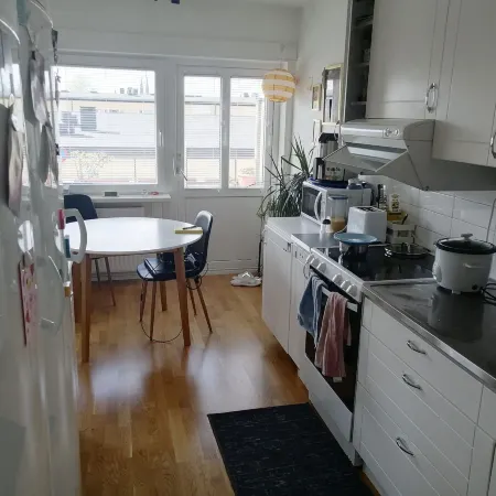 Cozy Guest Room in Green Uppsala - Walk to Central Station