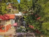 Alaya Stays 3BHK Golden Meadow Villa Hotels in Solan