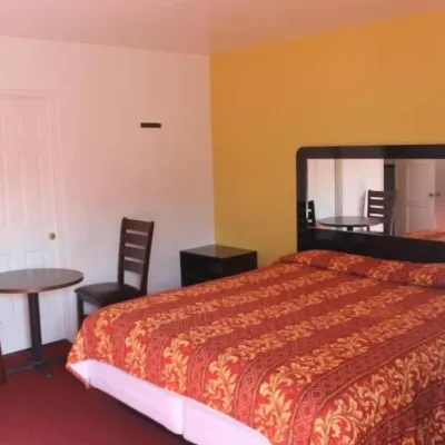 Cinema Motel Hotel dekat Lapangan Golf Van Nuys