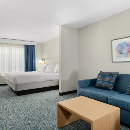 Garner Hotel Madison - Huntsville Airport by IHG