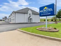 Microtel Inn & Suites by Wyndham Sainte Genevieve Hotels in Ste. Genevieve Township