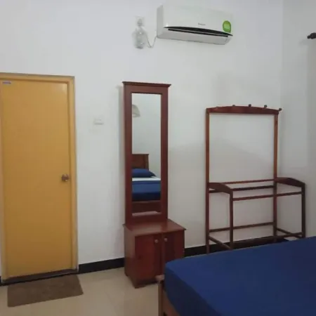 Kawakka Yala Home Stay & Hostel Отели в г. Тиссамахарама