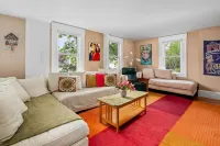The Towne Motel
