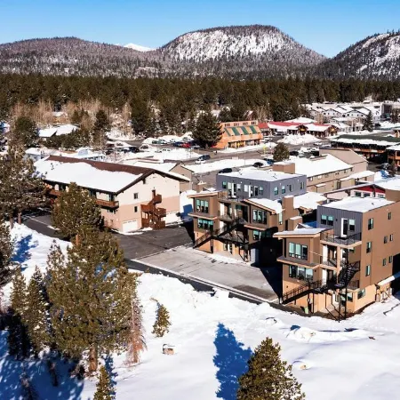 The Mammoth Creek Inn