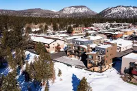 The Mammoth Creek Inn