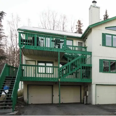 Blocks from Downtown at Westchester Lagoon