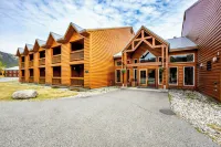 Denali Park Village