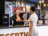 Ibis Sydney Thornleigh - bar