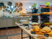 馬瑙斯宜必思尚品住宿 - 早餐