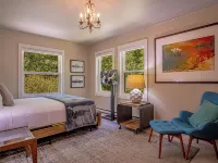 Red Elephant 4BR - Fire Pit - River & Downtown Hotels in Hailey
