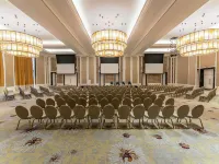 Fairmont Amman Hotels near City Mall