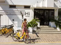 Hi Hotels Sirmione - Lakeview Pool Hotel in zona Centro Storico