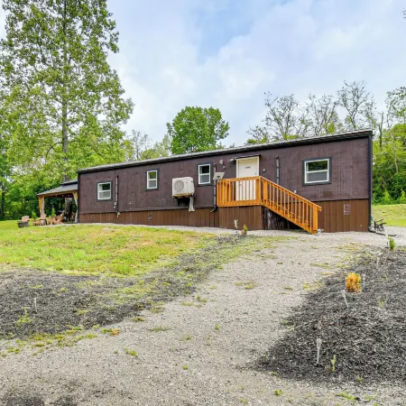 Woodland Cabin Near Wayne National Forest
