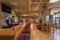Raheen Woods Hotel - bar