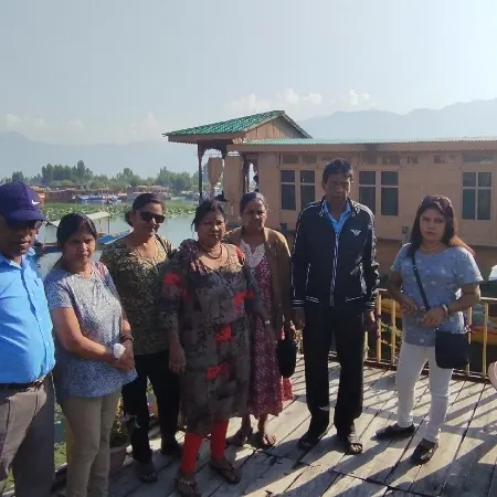 New Bombay Heritage Group of HouseBoats