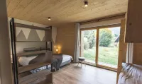 Veliski-Lodge, a chalet for rent in Haute-Maurienne