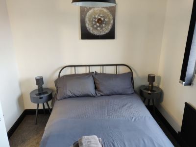 1 Bedroom Riverside Apartment St Neots Riverside Park Area