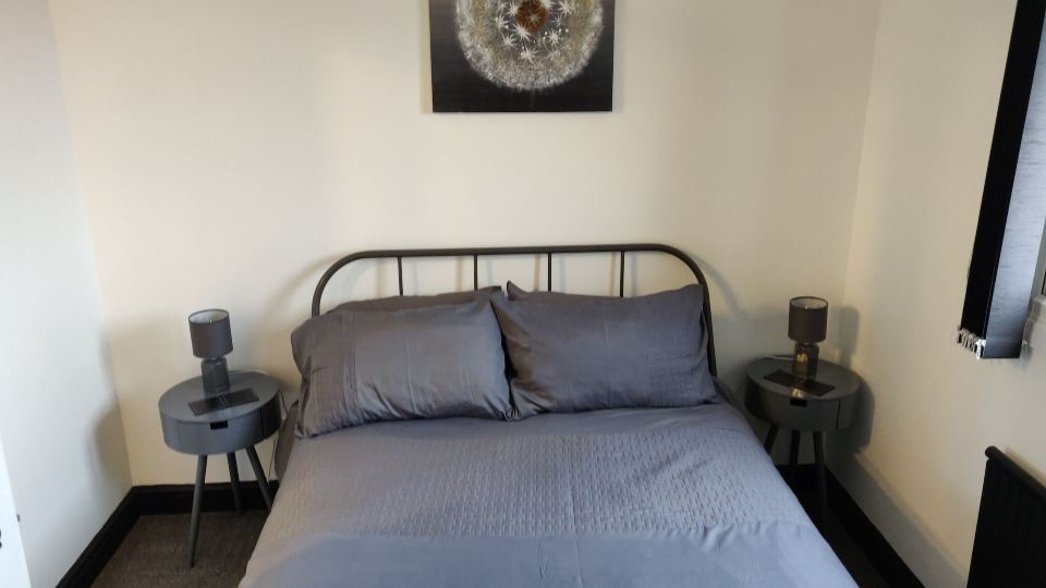 1 Bedroom Riverside Apartment St Neots Riverside Park Area