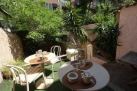 Boutique Hôtel Azur - 2 Yıldız