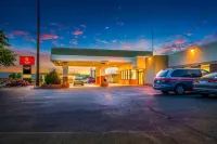 Clarion Inn Grand Junction Airport - parking