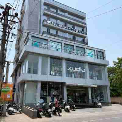 Hotel Heaven Green Hotel Exterior