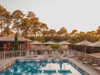 Domaine du Ferret Restaurant & Spa - Pools