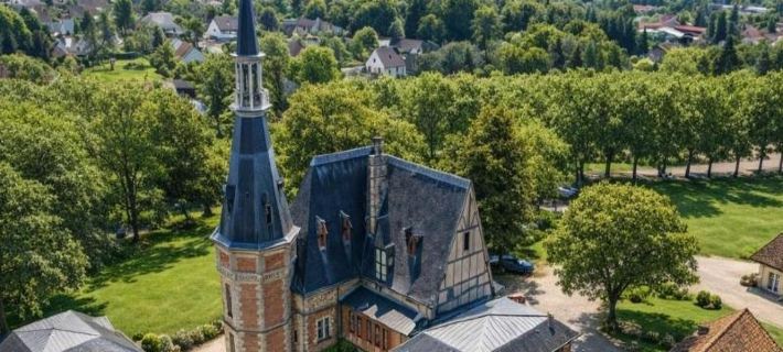 Chateau de Petit Bois Hotels in Allier