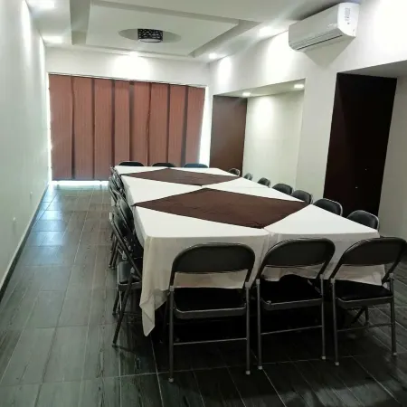 Hotel Plaza Elite