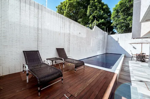 Apto com Piscina Academia e Churrasqueira - Holiday Apartments