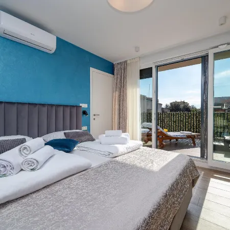 Seven Seas Residence