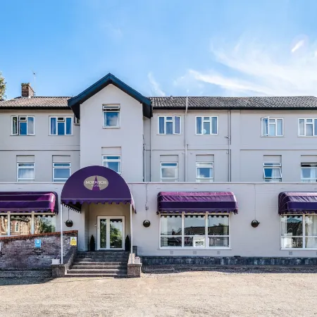 Norwich Central Hotel - Near Norwich Train Station & Carrow Road Stadium