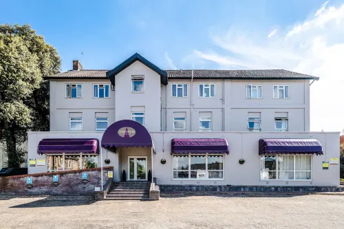 OYO Norwich Hotel - sarapan
