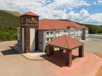 La Quinta Inn & Suites by Wyndham Ruidoso Downs - Wifi