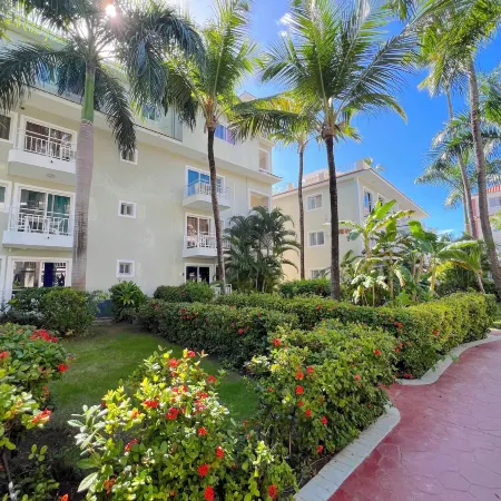 Sea Dreams at Sol Caribe - Playa Los Corales