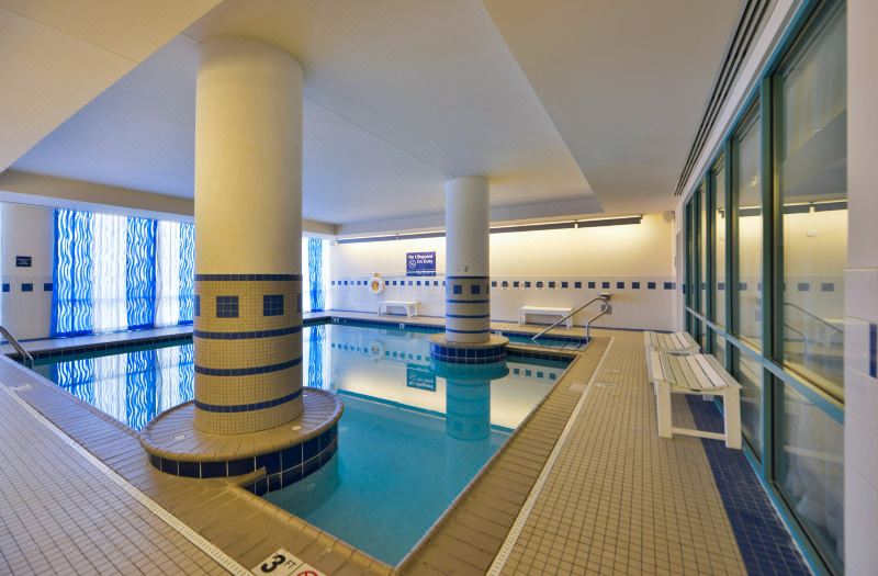 Hampton Inn Virginia Beach-Oceanfront South photo 4