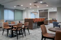 SpringHill Suites Dallas Downtown/West End - breakfast