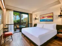 Hollywood Volume, a Tribute Portfolio Hotel Hotels near Death Museum