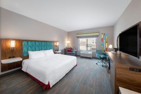 Hampton Inn by Hilton Columbus Downtown