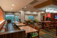 Fairfield by Marriott Inn & Suites Batesville - 朝食