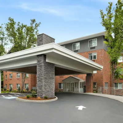 Fairfield Inn & Suites Portland South/Lake Oswego Hotels near Stanley Park