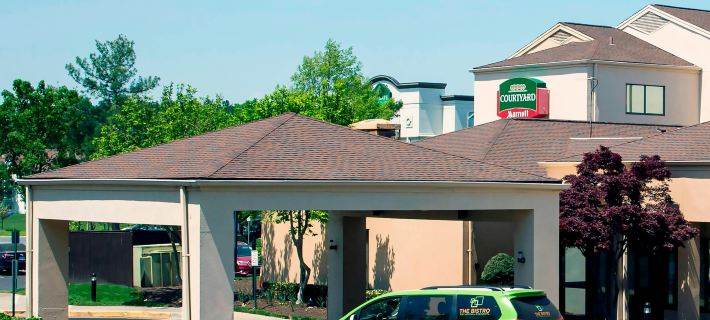 Courtyard Dulles Airport Chantilly Hotels in Sully