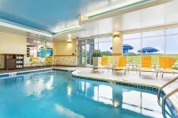 Fairfield Inn & Suites Johnson City - parking