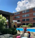 DoubleTree by Hilton Akron Fairlawn - プール