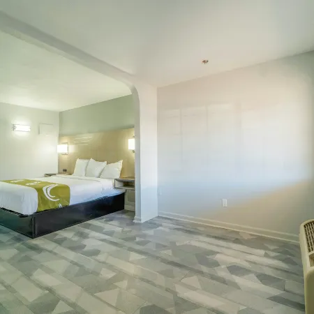 Pleasanton Executive Inn by OYO