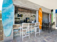 Hampton Inn Cocoa Beach/Cape Canaveral - bar
